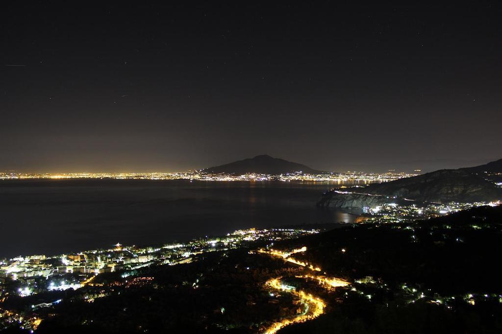 Villa Walter Sorrento Bagian luar foto