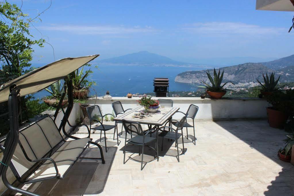 Villa Walter Sorrento Bagian luar foto